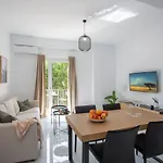 Singularstays Tinglado